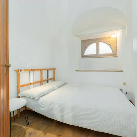 Loft Alfieri Centro, Via Roma 100m Apartmán *