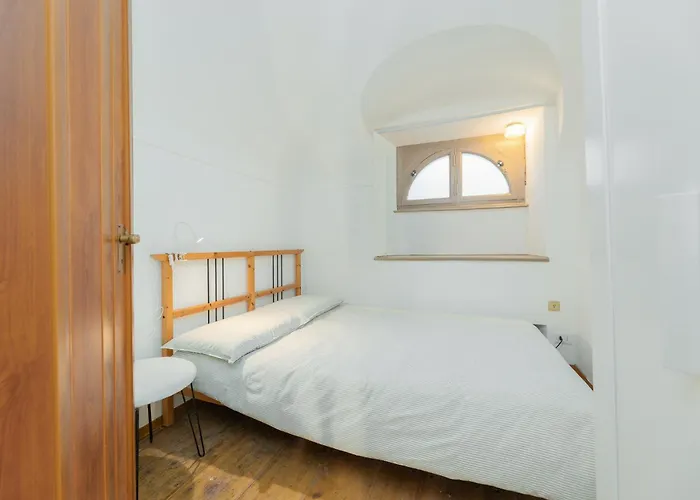 Loft Alfieri Centro, Via Roma 100m Apartmán *